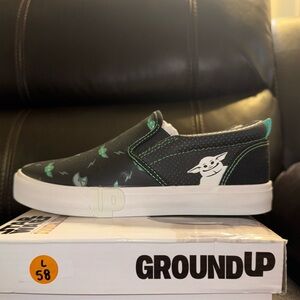 Ground Up Kid's Boy Grogu All Over Print Slip-On Loafers Black Sz 4 Mandalorian